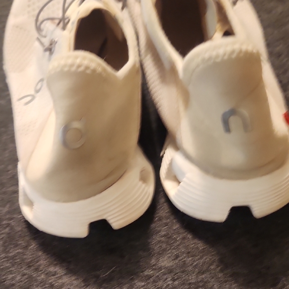 8.5 M On Cloud 5 Coast Women's Running Sneakers - Picture 6 of 8